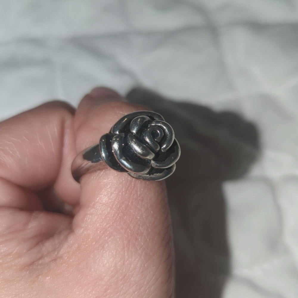 Vintage Sterling Silver 925 Rose ring Flower Ring size 7 - Picture 1 of 4